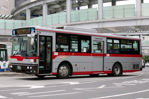 横浜200か1951 NI622
