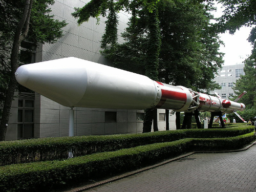 M-3SIIロケット実物大模型（ISAS相模原キャンパス）