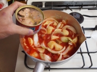 鯖缶とジャガイモのトマト煮33