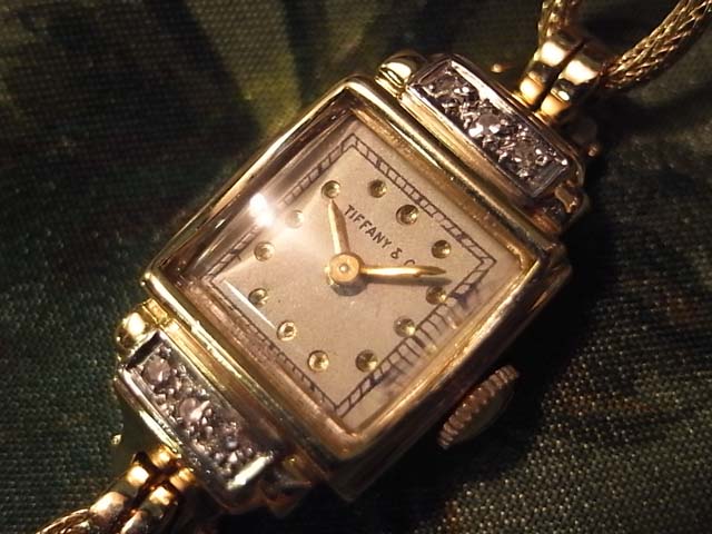 1940年代頃に作られたと推測される、Tiffany & Co.（ティファニー）のアンティーク時計。